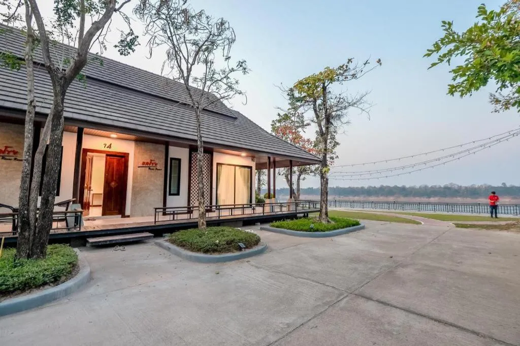 Laekhong River Resort