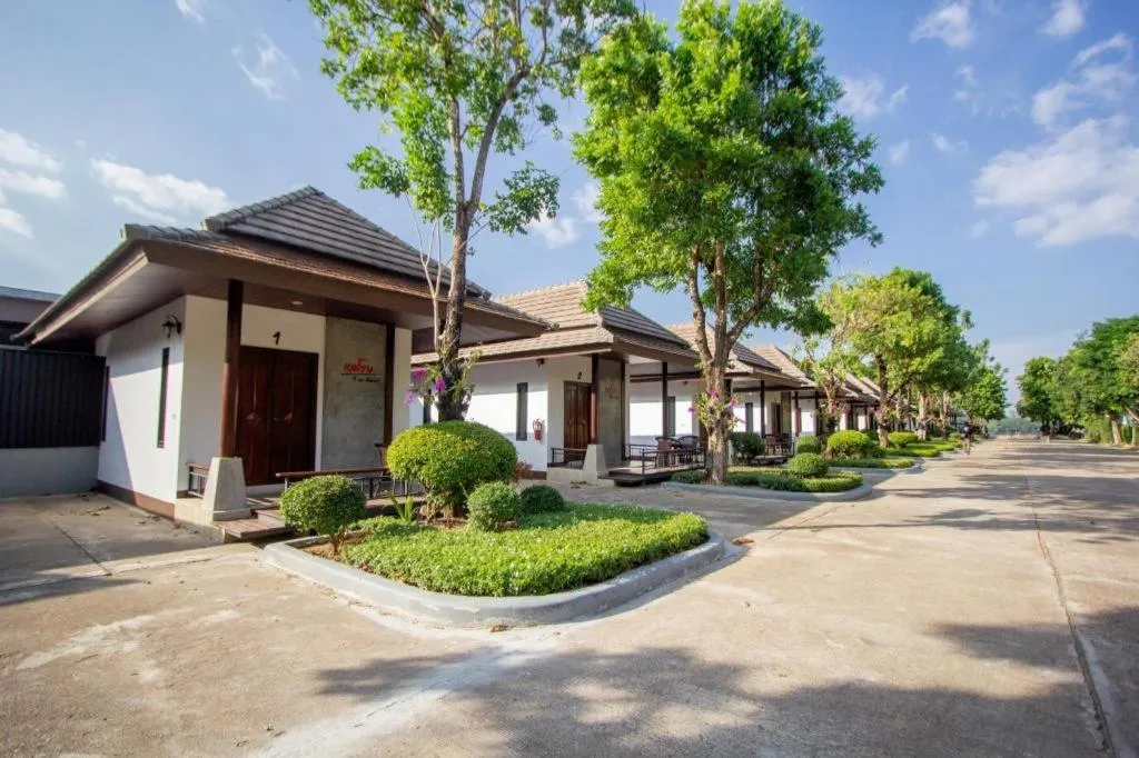 Laekhong River Resort