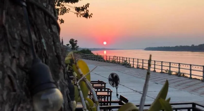 Laekhong River Resort