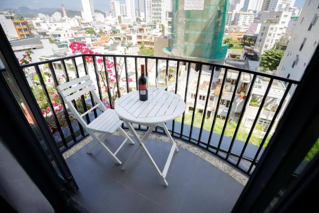 HONZO HOTEL