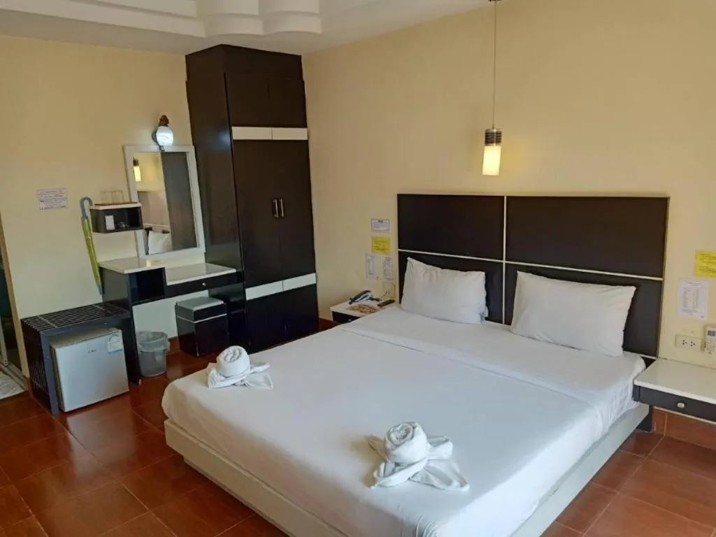 Bed in V.hotel & resort