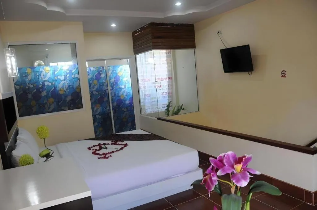 Bed in V.hotel & resort