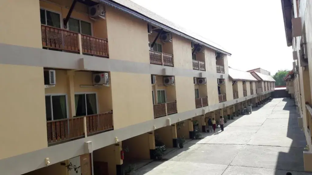 V.hotel & resort V.hotel & resort