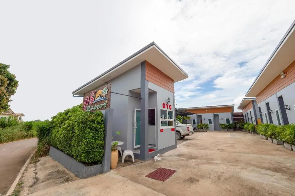 OYO 1121 Phuree Resort