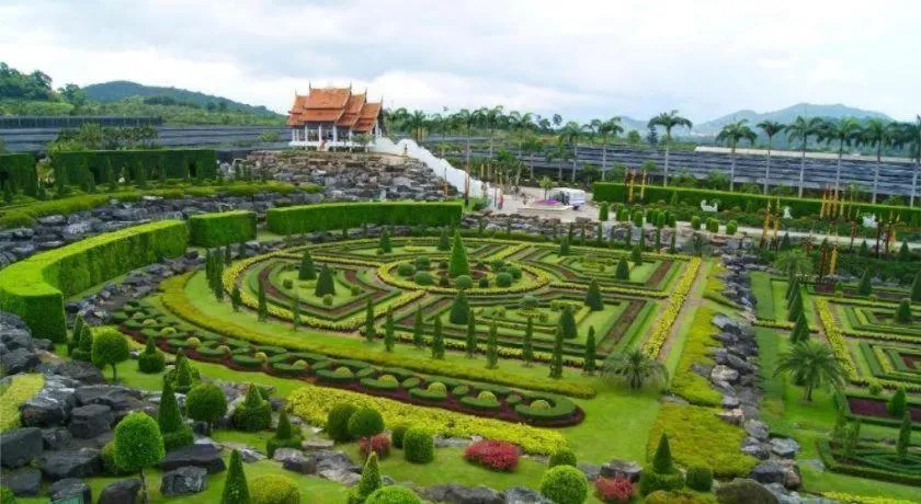 OYO 1126 Curve Boutique Pattaya