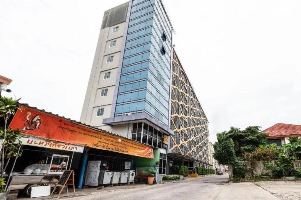 OYO 1126 Curve Boutique Pattaya