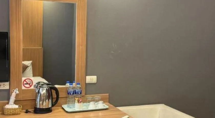 OYO 1126 Curve Boutique Pattaya