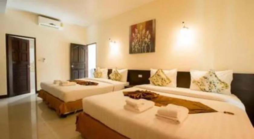 Bed in Kiang Talay Resort