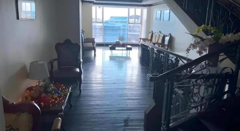 Marcian Business Hotel