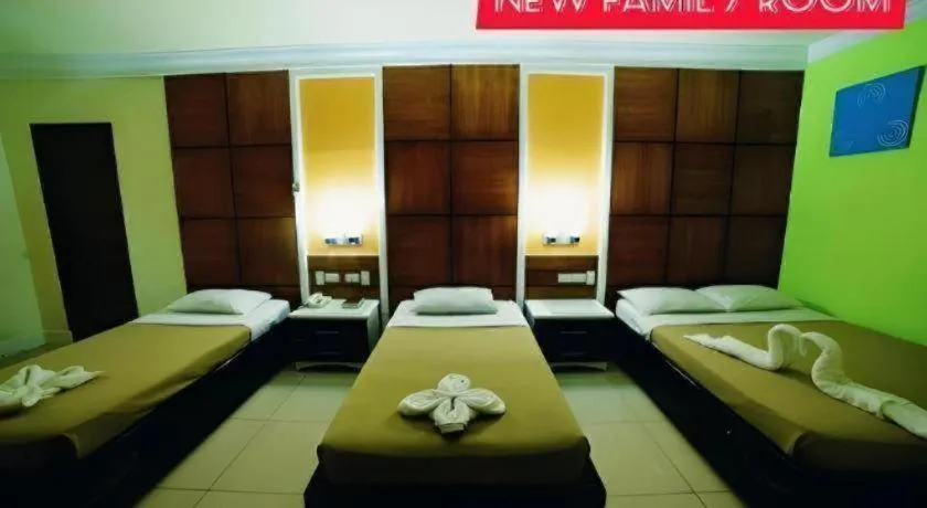 Bed in Marcian Business Hotel