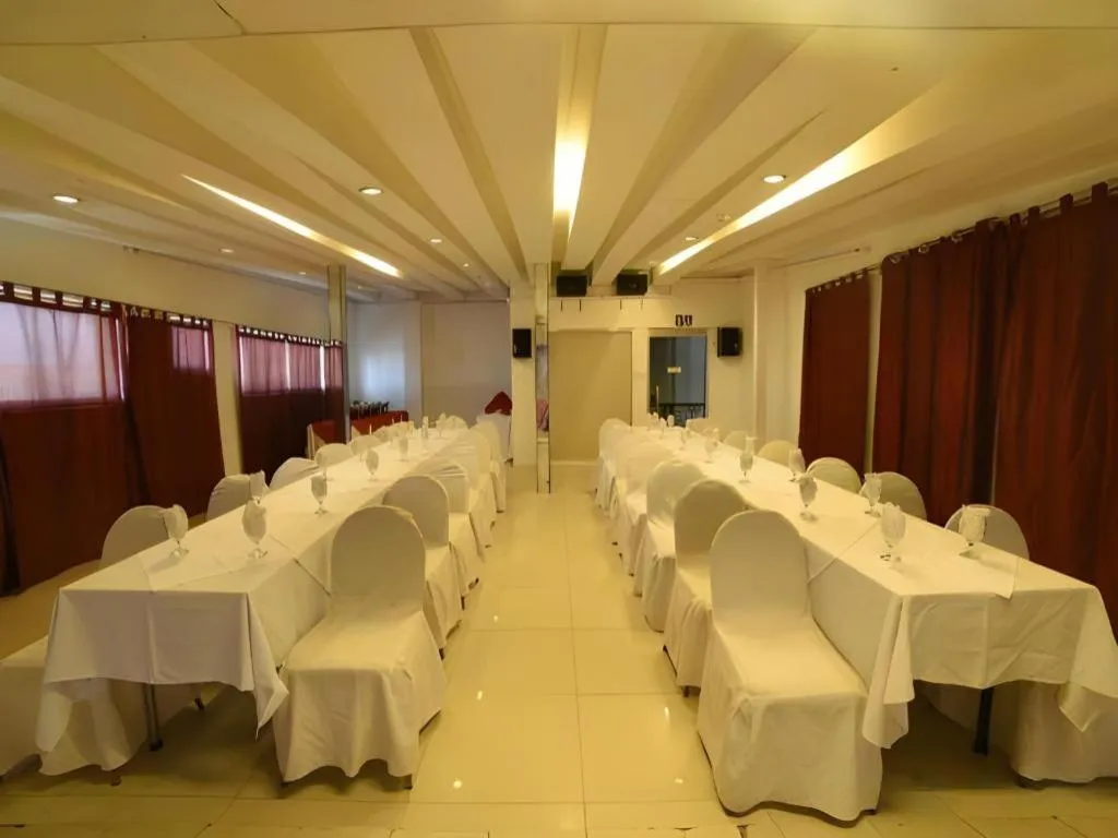 Marcian Business Hotel