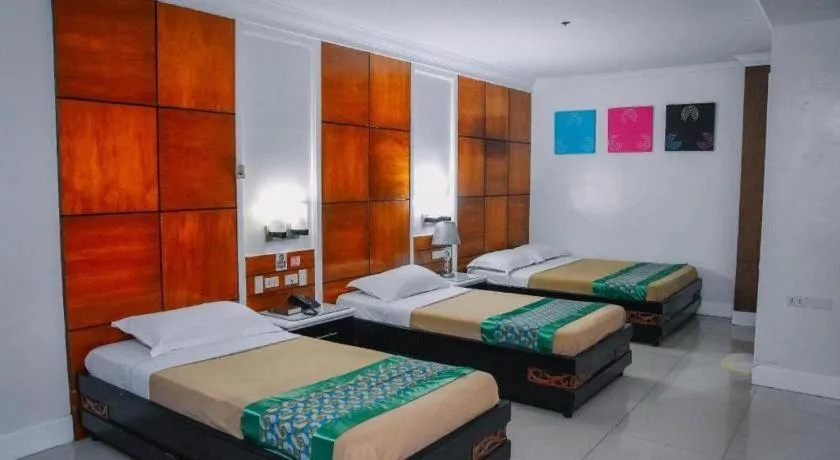 Bed in Marcian Business Hotel