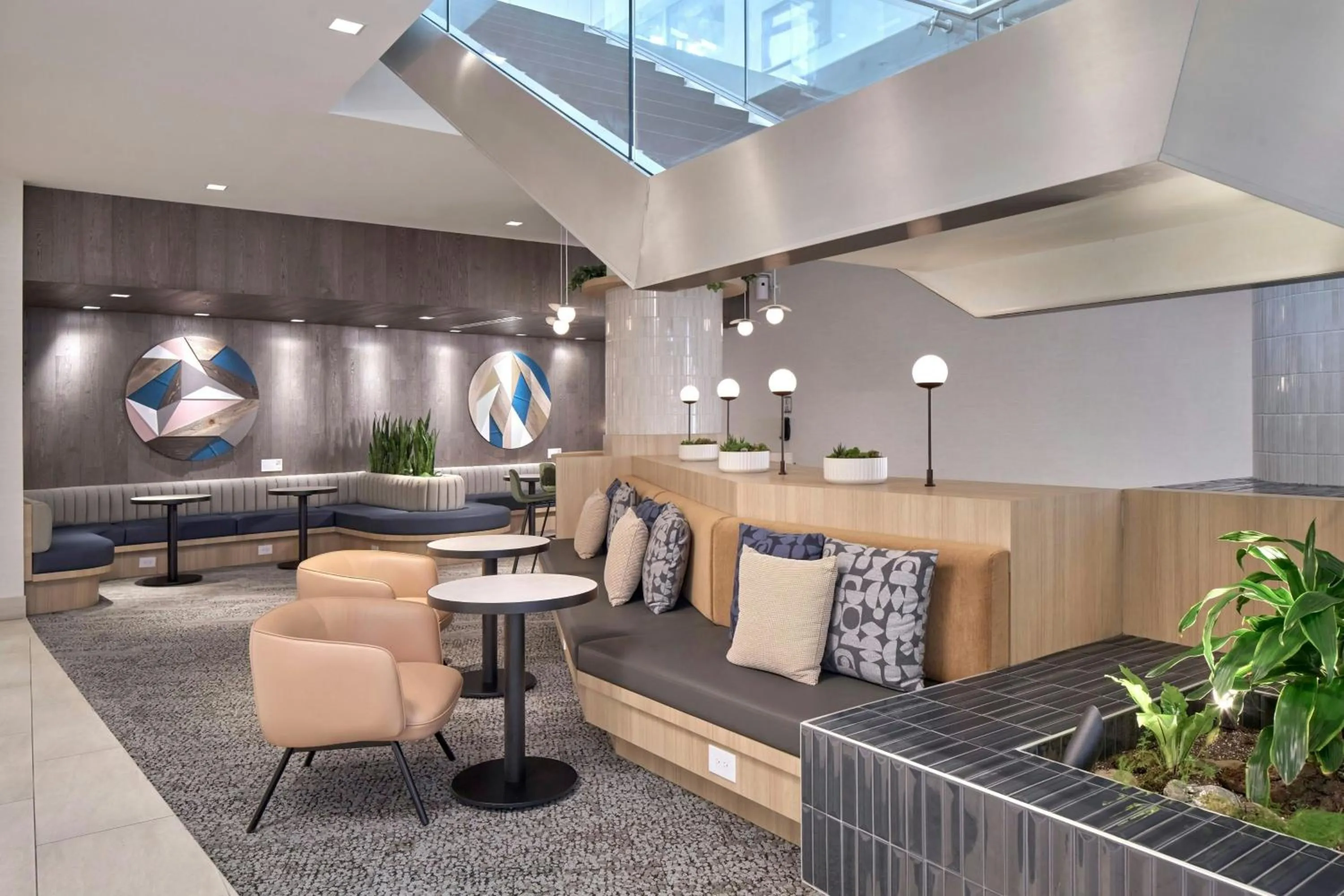 Lobby or reception in Element by Westin Vancouver Metrotown