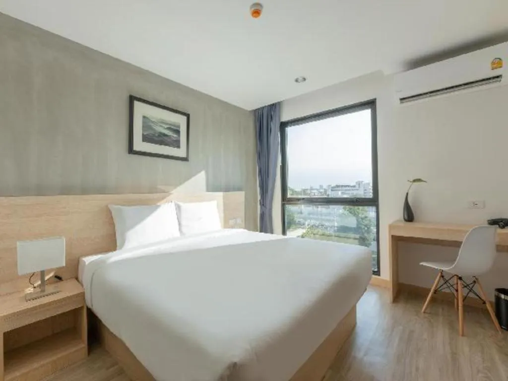 Bed in B2 Don Mueang Premier Hotel