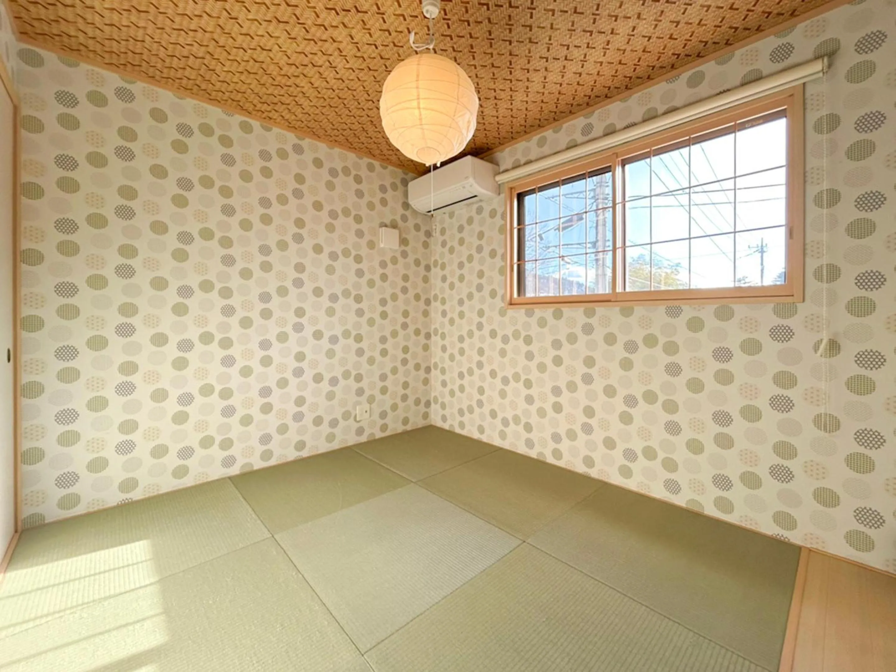 Photo of the whole room in Kinugawa Station Front