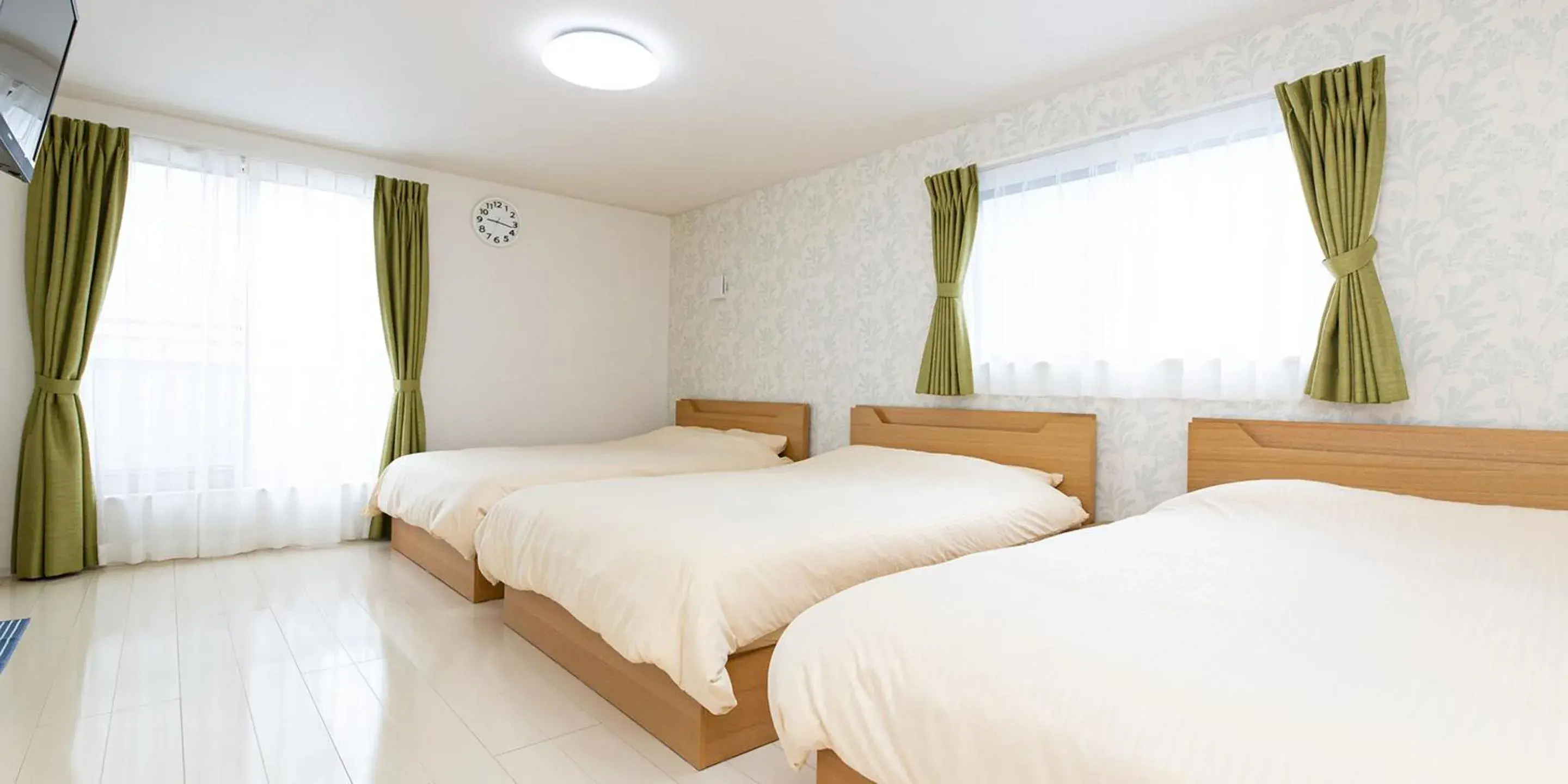 Bed in Kinugawa Station Front Bed in Kinugawa Station Front