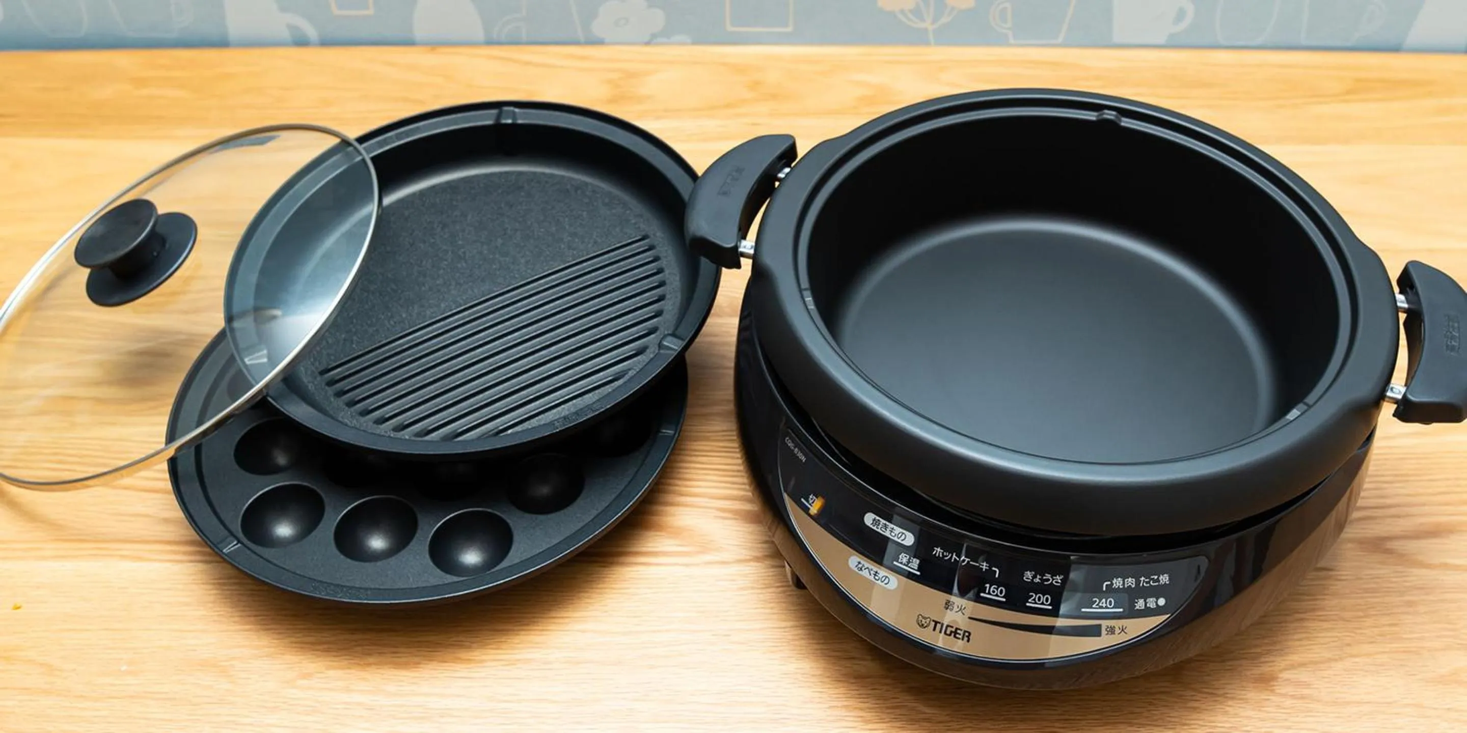 BBQ facilities in Kinugawa Station Front