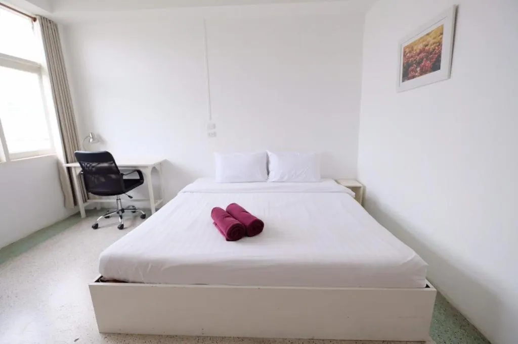 Bed in Chiang Rai Hotel