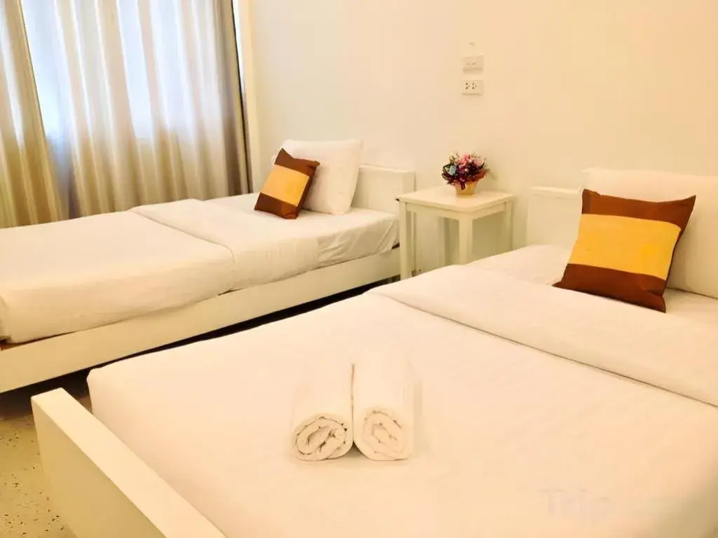 Bed in Chiang Rai Hotel Bed in Chiang Rai Hotel