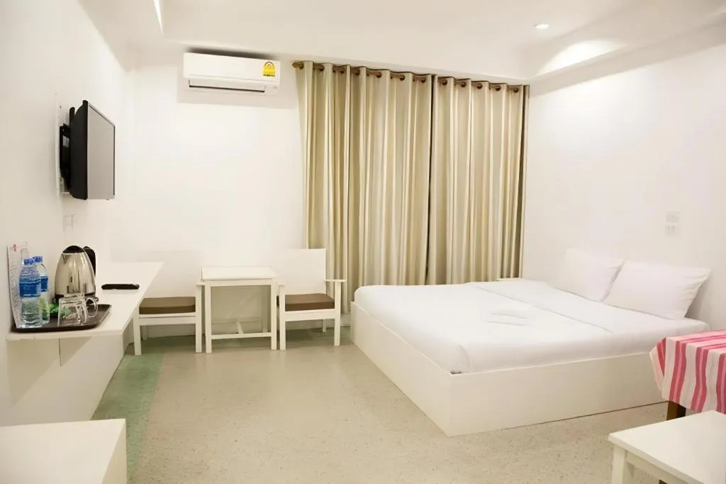 Bed in Chiang Rai Hotel