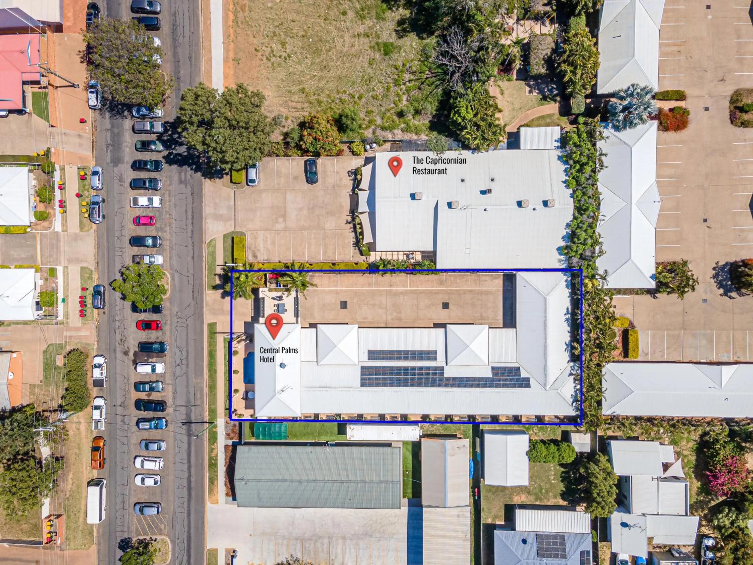Property building in Emerald Central Palms Motel