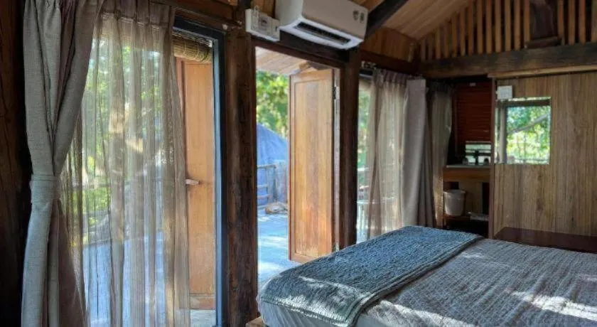 Bed in Mango House - Seaview - Homestay.