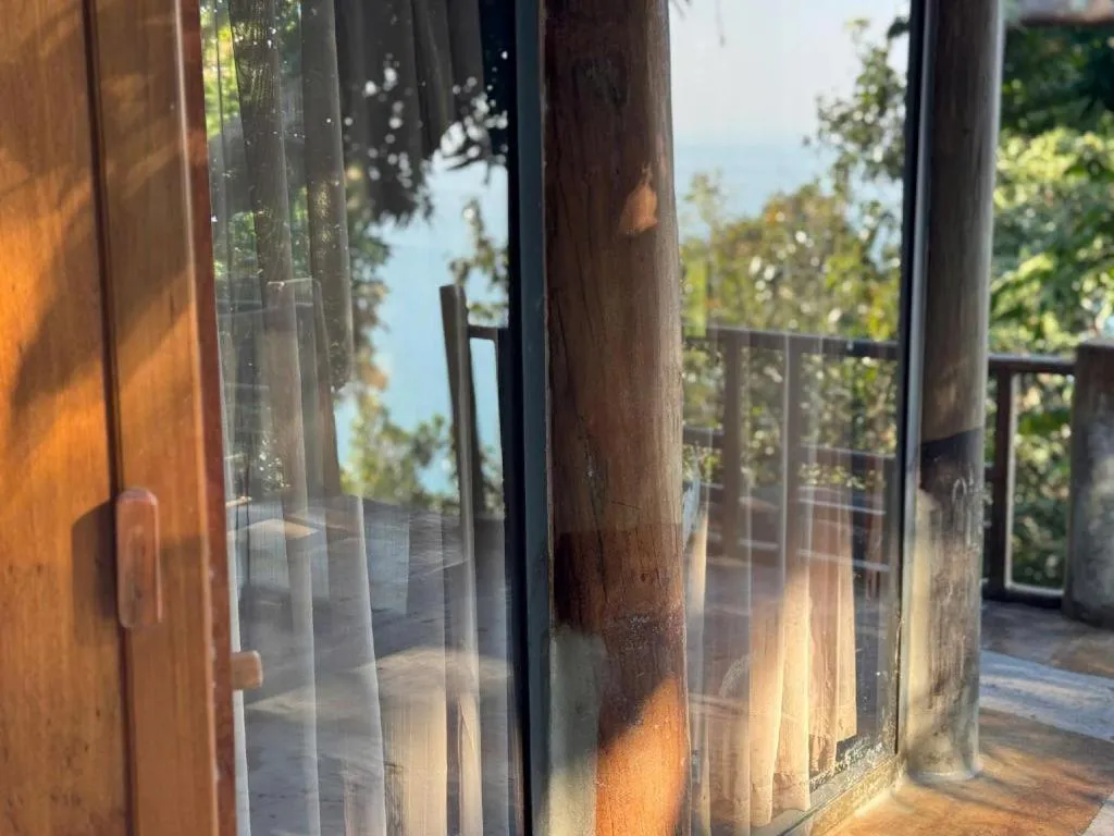 Mango House - Seaview - Homestay.