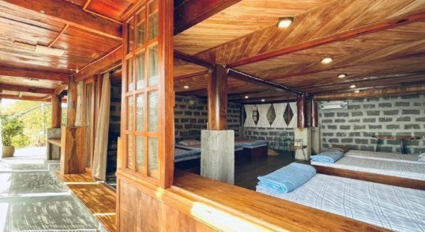 Bed in Mango House - Seaview - Homestay.