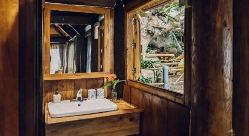 Mango House - Seaview - Homestay.