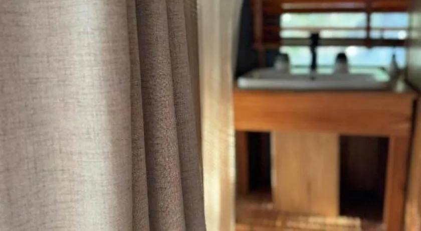 Mango House - Seaview - Homestay.