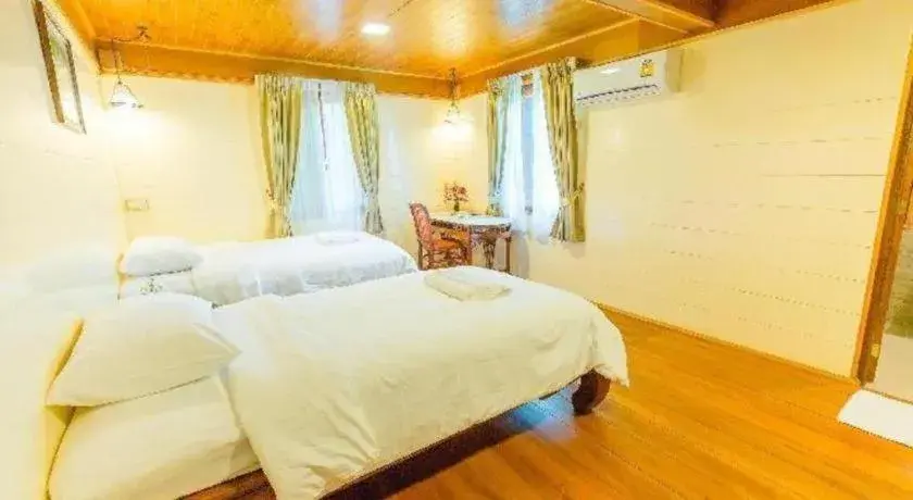 Bed in Burann Bangtanode Bed in Burann Bangtanode