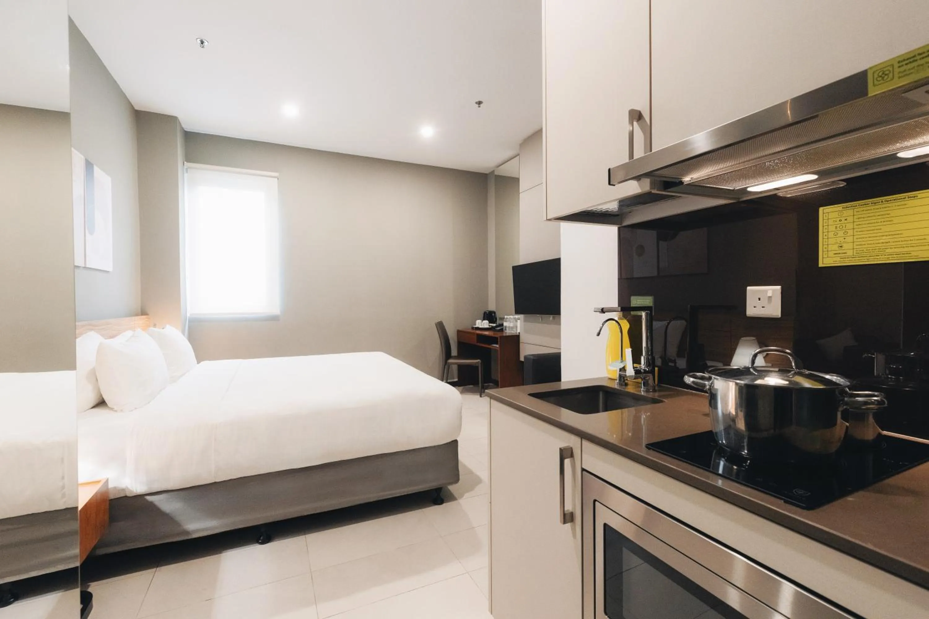 Bed in Louis Kienne Serviced Residences - Havelock