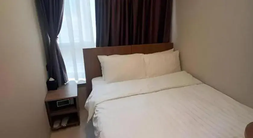 Bed in WE Hotel Kowloon Bed in WE Hotel Kowloon