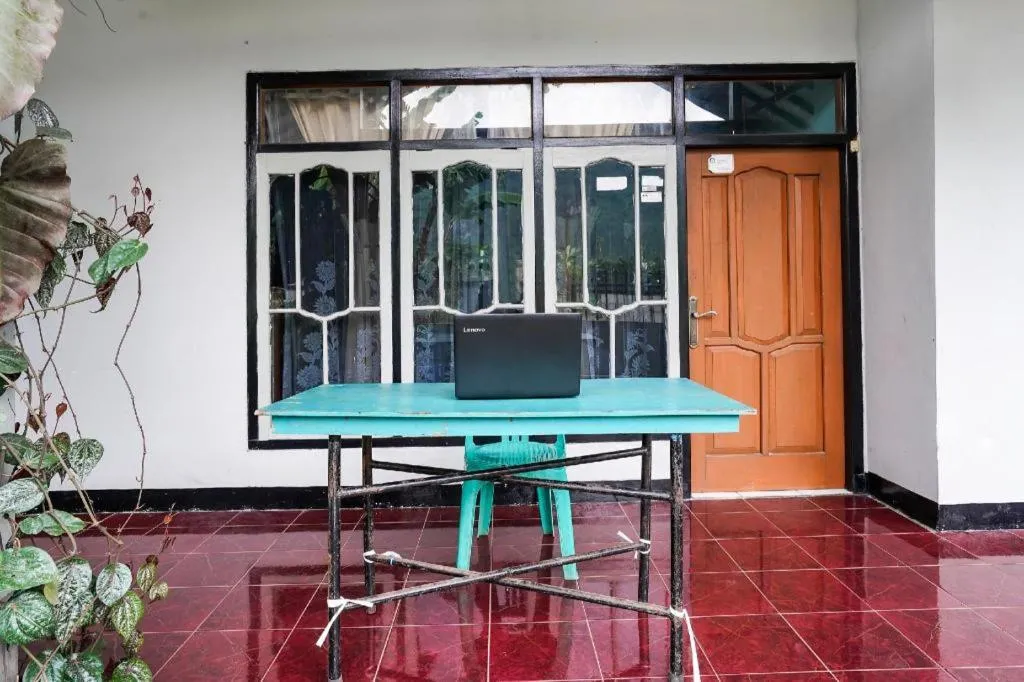 OYO Homes 91009 Eco Tourism Desa Cibodas Areng 4 Syariah