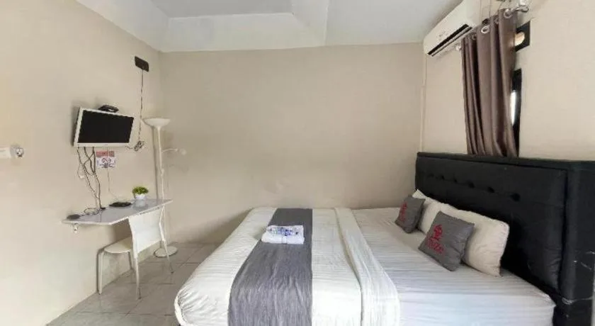 OYO 91022 STeZe Homestay Syariah