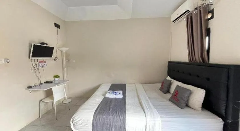 OYO 91022 STeZe Homestay Syariah