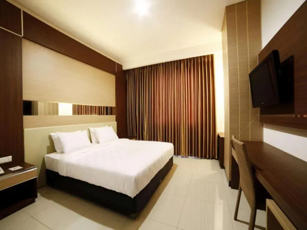 Bed in Hotel Harmoni Tasikmalaya Bed in Hotel Harmoni Tasikmalaya