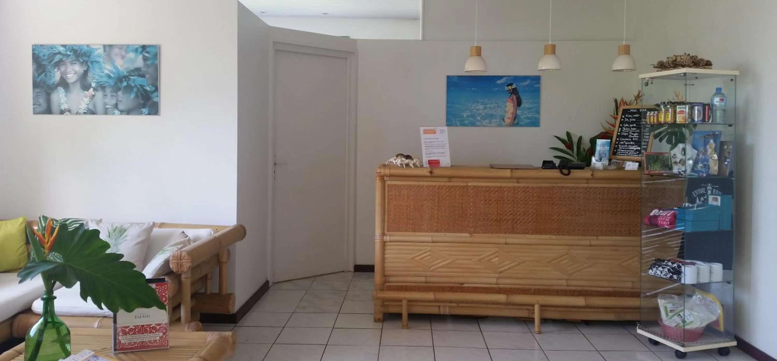 Lobby or reception in Fare Suisse Tahiti - Guesthouse