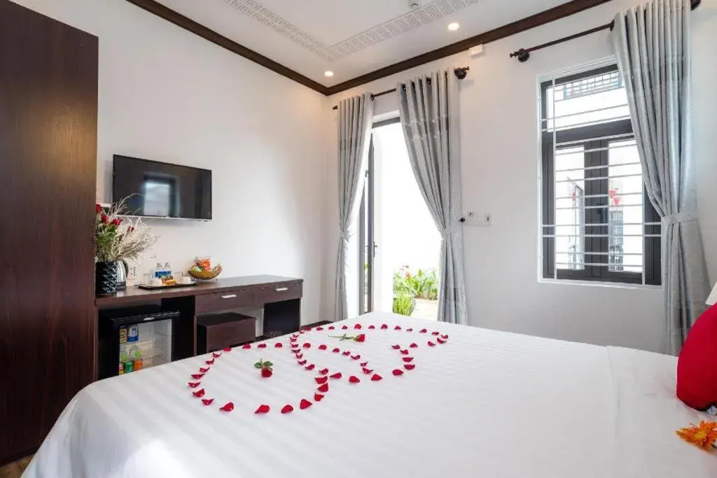 Bed in Vinci Villa Bed in Vinci Villa