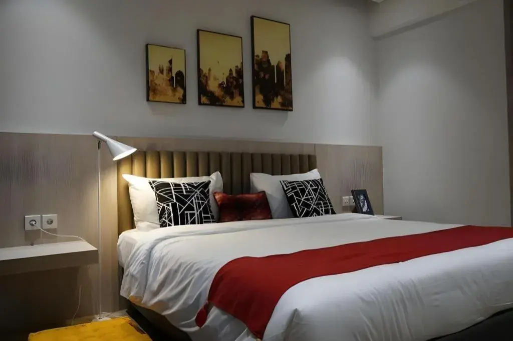 Bed in The Day Residence Bed in The Day Residence