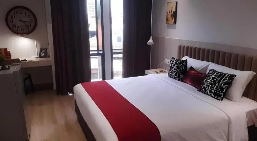 Bed in The Day Residence Bed in The Day Residence