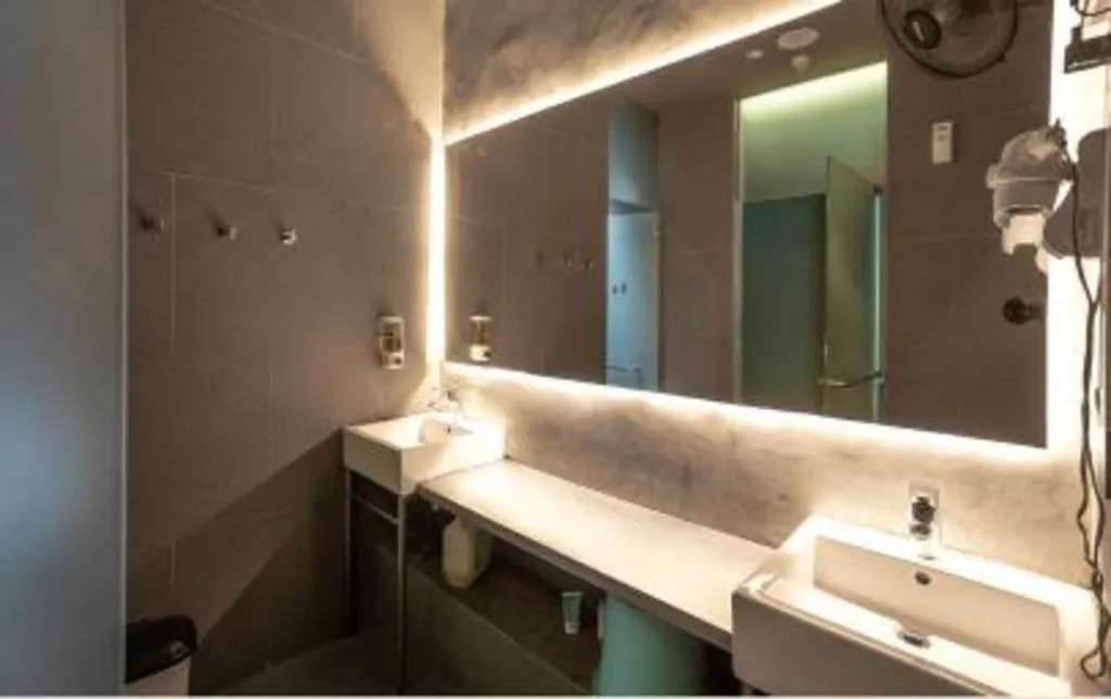 Coller Boutique Hostel