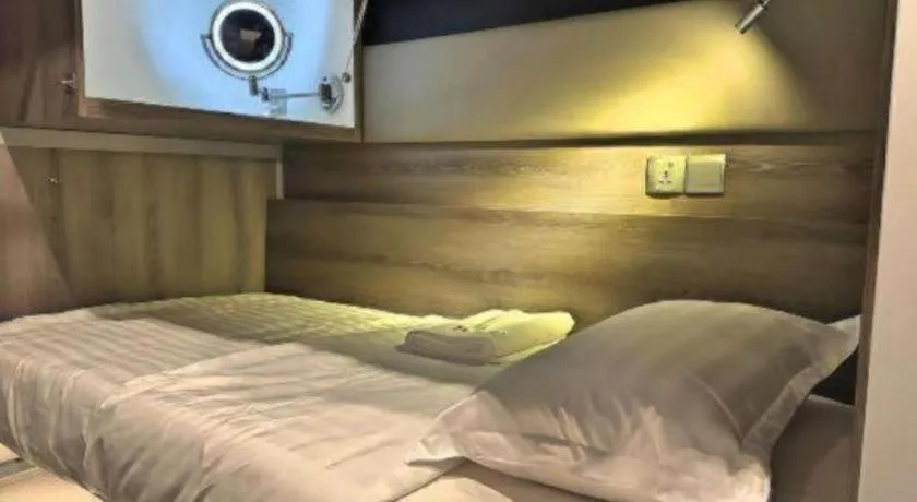 Bed in Coller Boutique Hostel