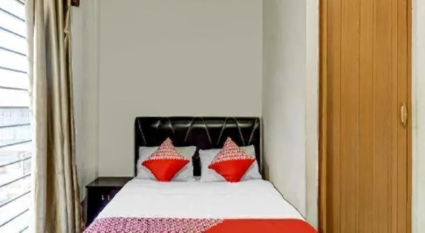 Bed in OYO 91296 Nagoya Guesthouse