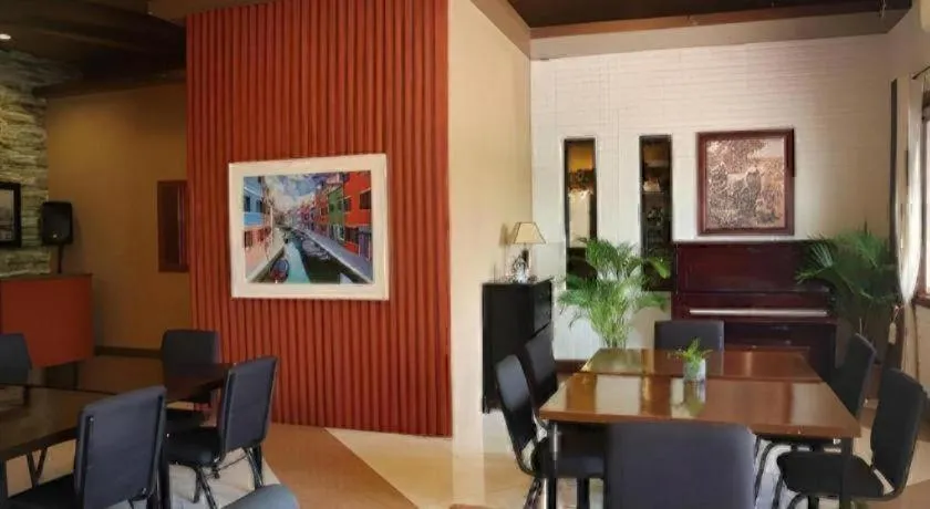 Primus Hotel and Resort