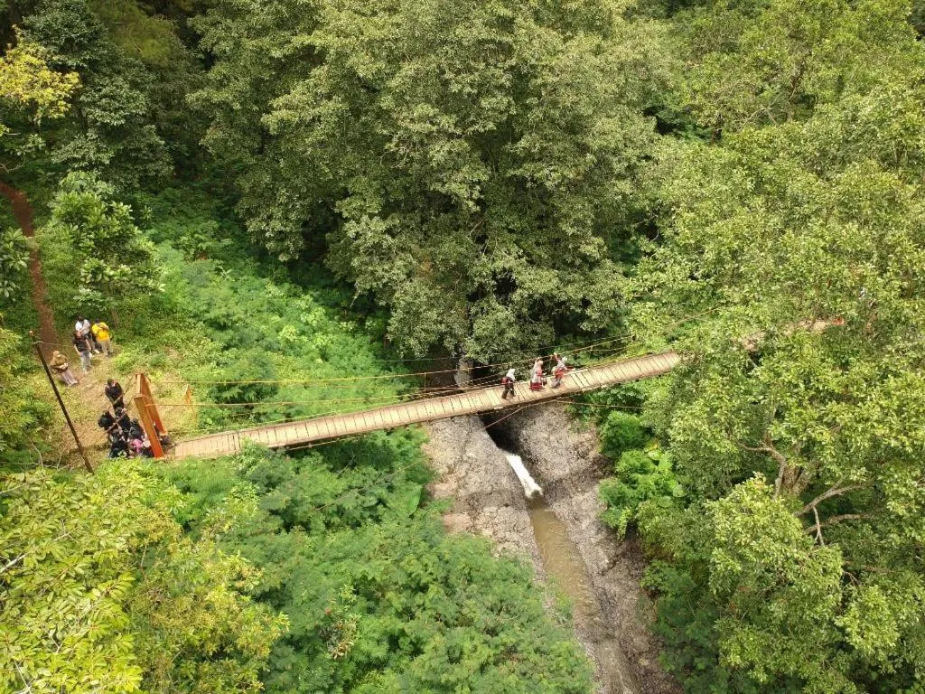 SPOT ON 91425 Mekargalih Homestay Syariah