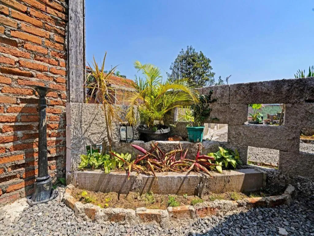 SPOT ON 91425 Mekargalih Homestay Syariah