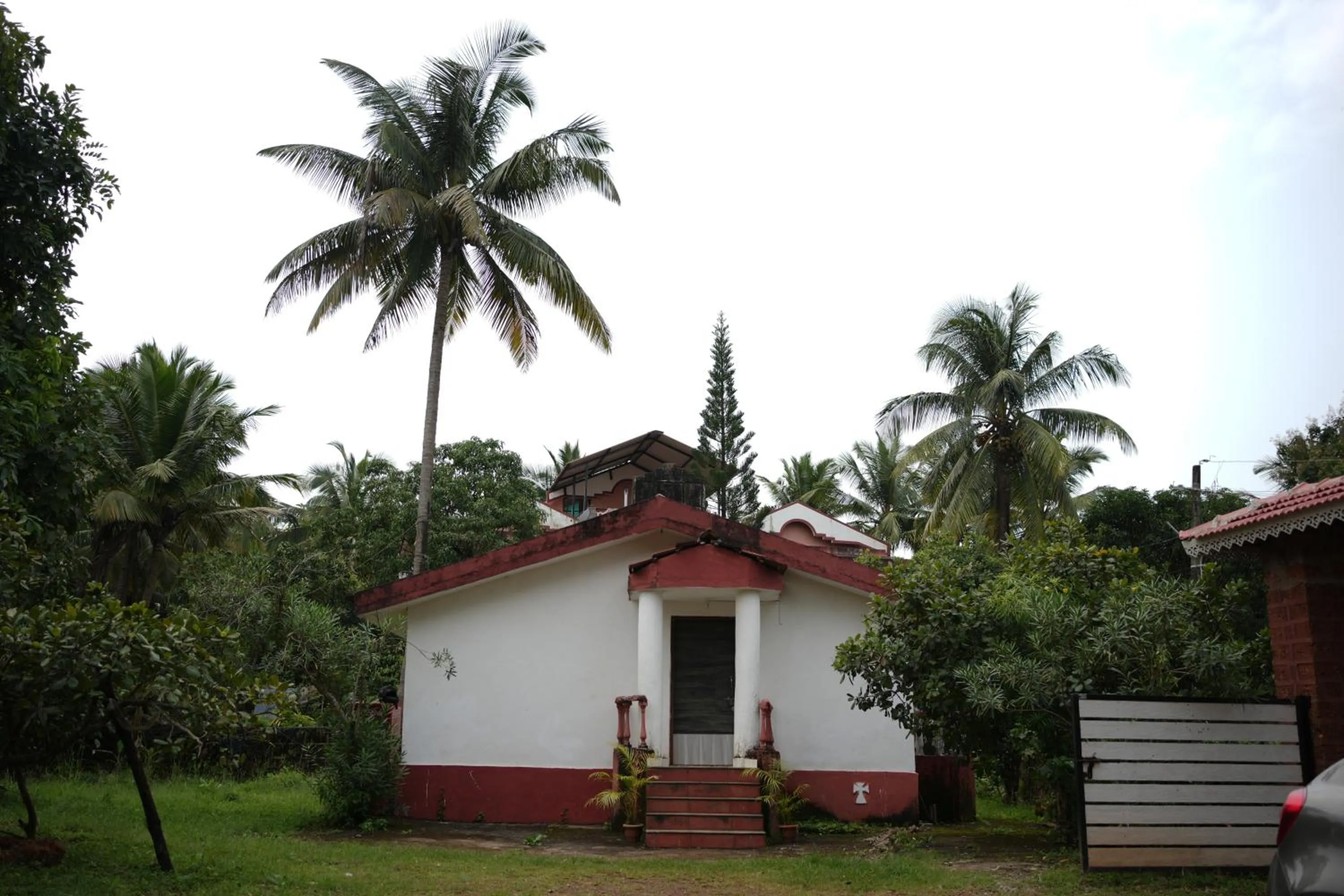 Property building in Cabo De Rama Cottage