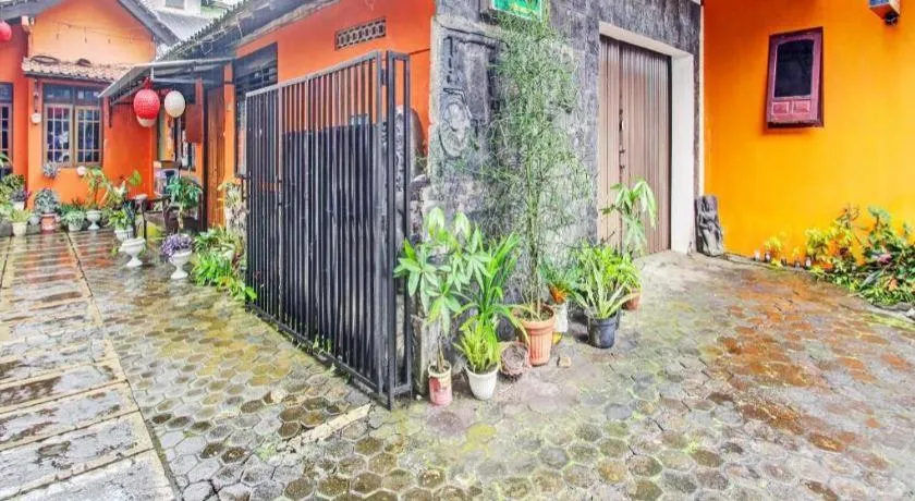 OYO 92198 Kalegan 2 Guesthouse