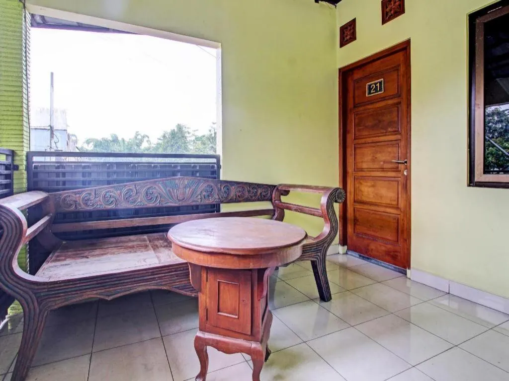 OYO 92198 Kalegan 2 Guesthouse